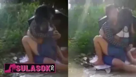 Pinoy Public Agent - Umbrella Cover with Lover